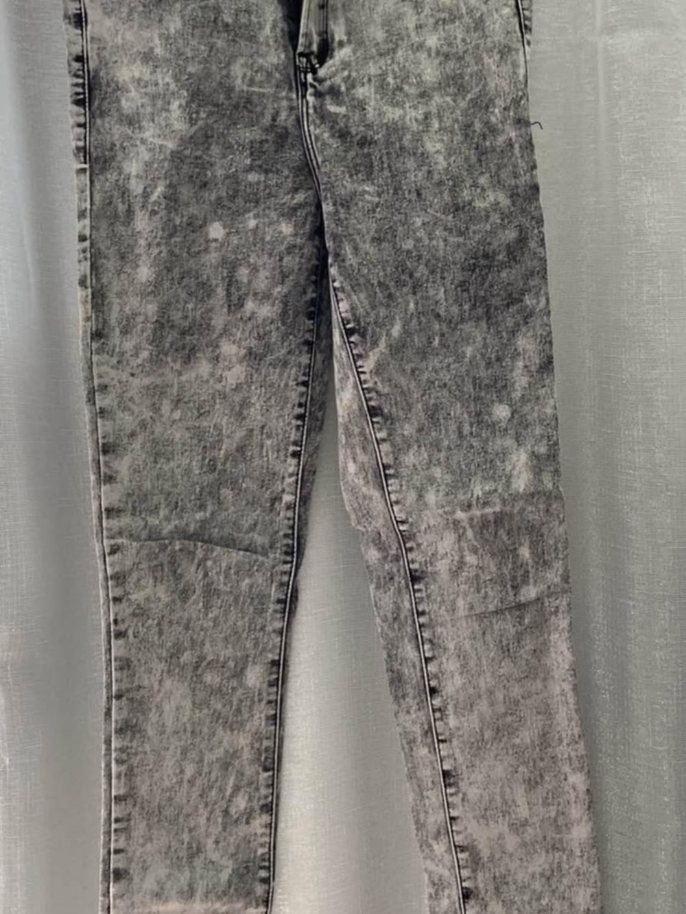 Acid Wash Gray High-Rise Jeggings